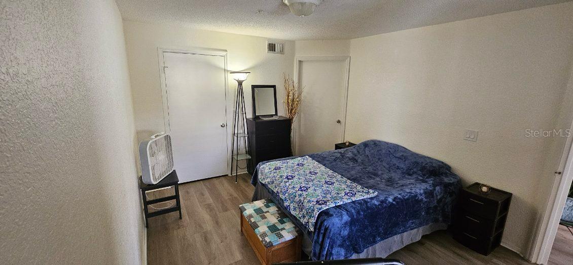 Image 6 of 7 For 2202 Key West Court 624