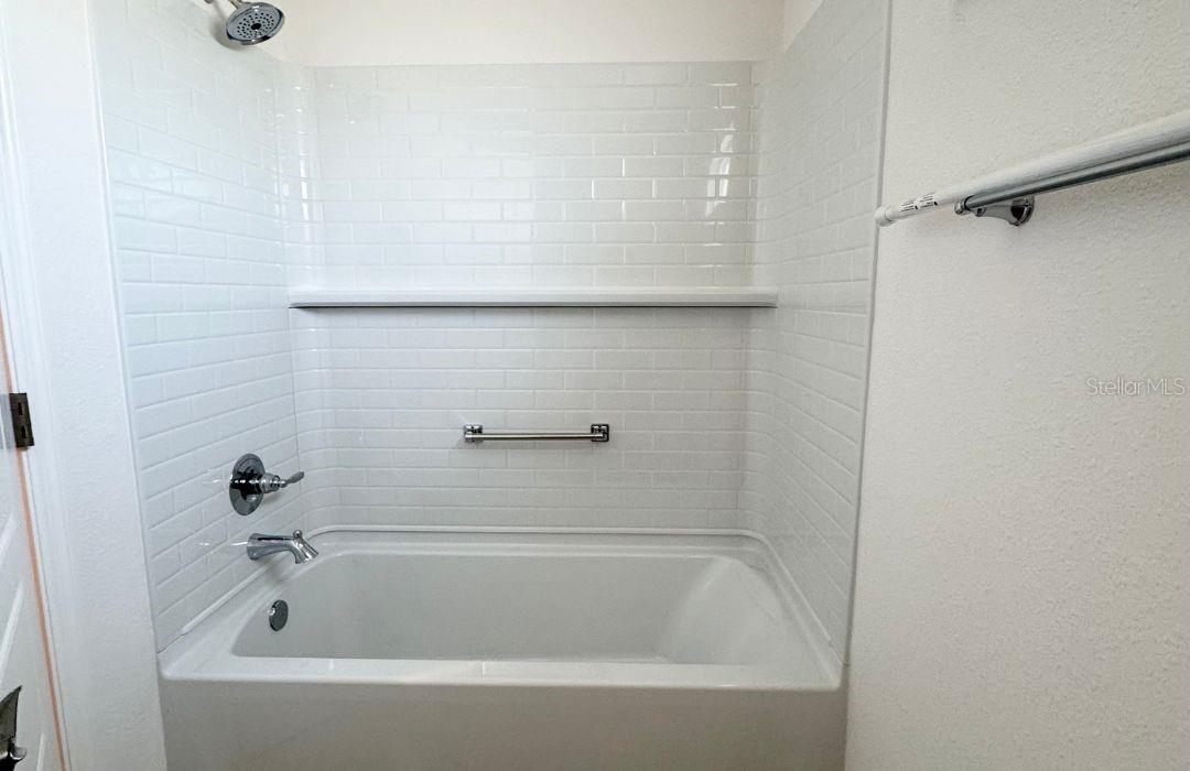 Image 15 of 16 For 1195 Chiasson Avenue
