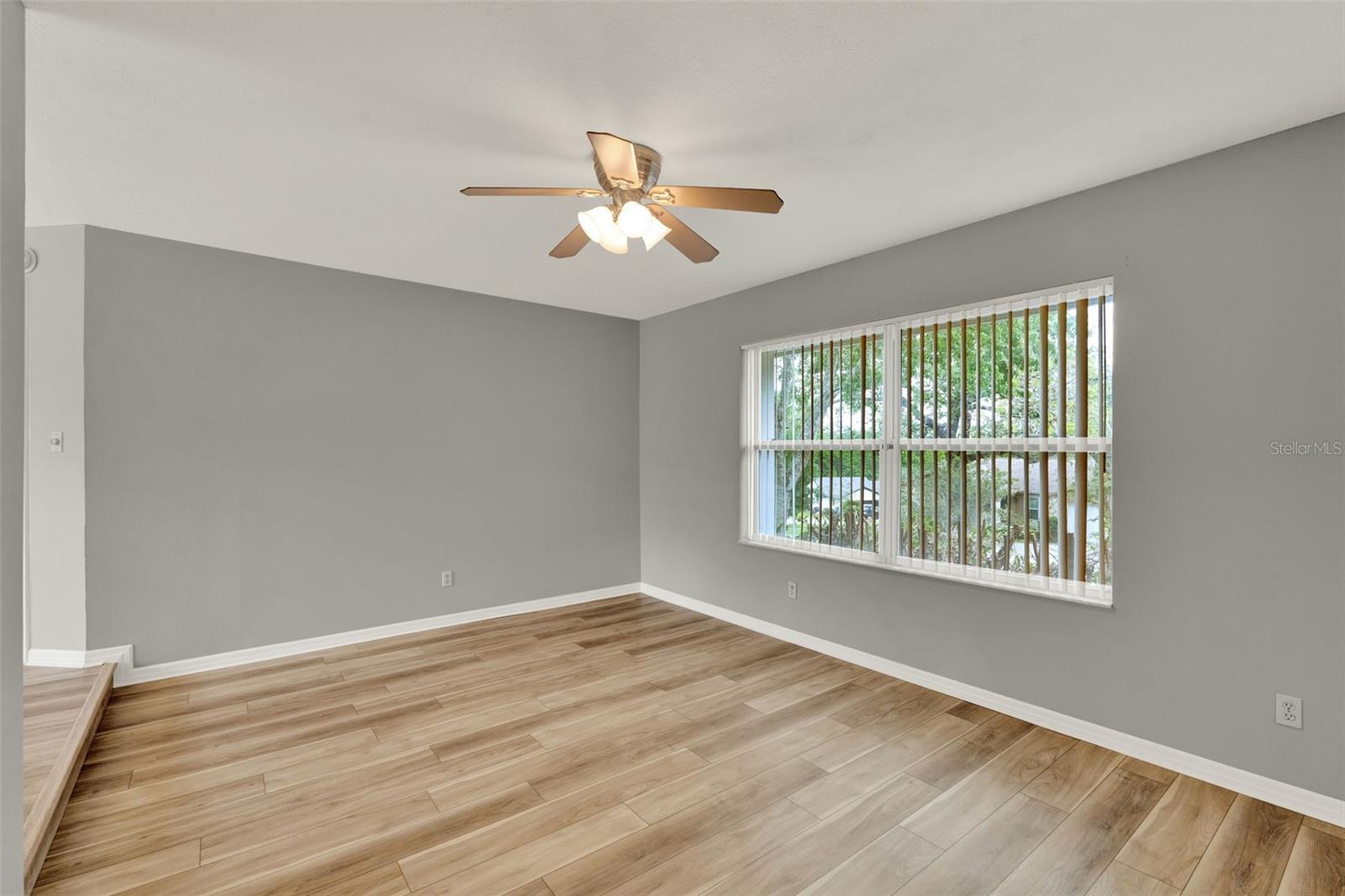 Image 7 of 33 For 840 Baybreeze Lane