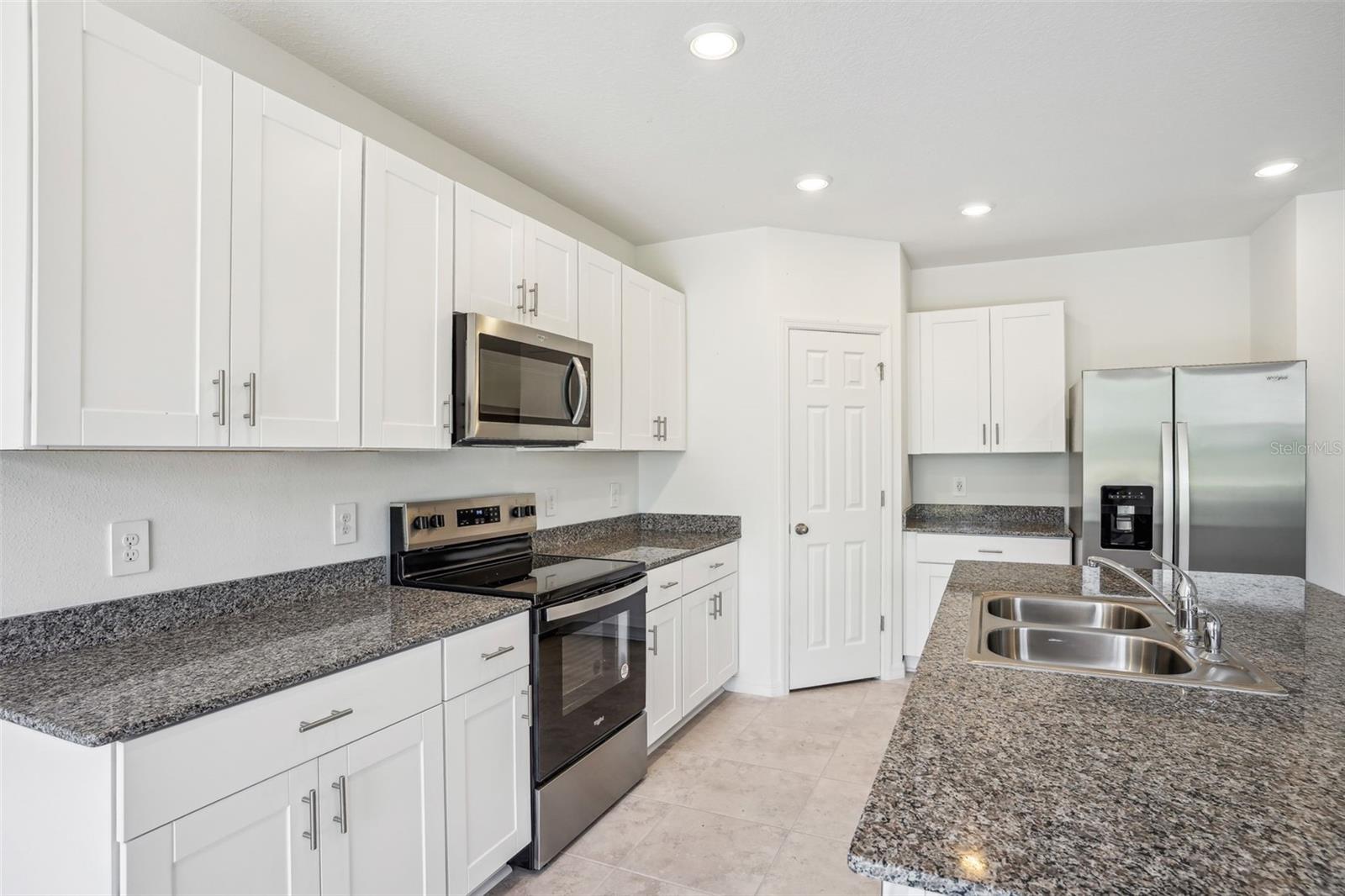 Image 11 of 35 For 3210 Viceroy Court