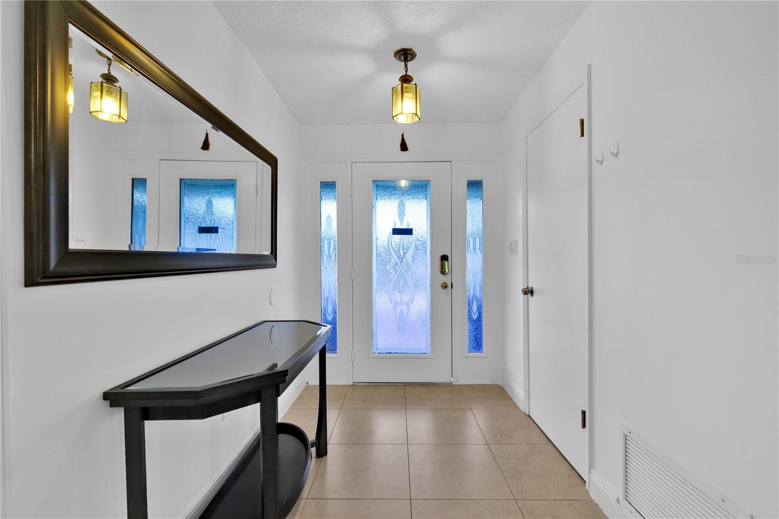 Image 7 of 42 For 969 Gran Paseo Drive