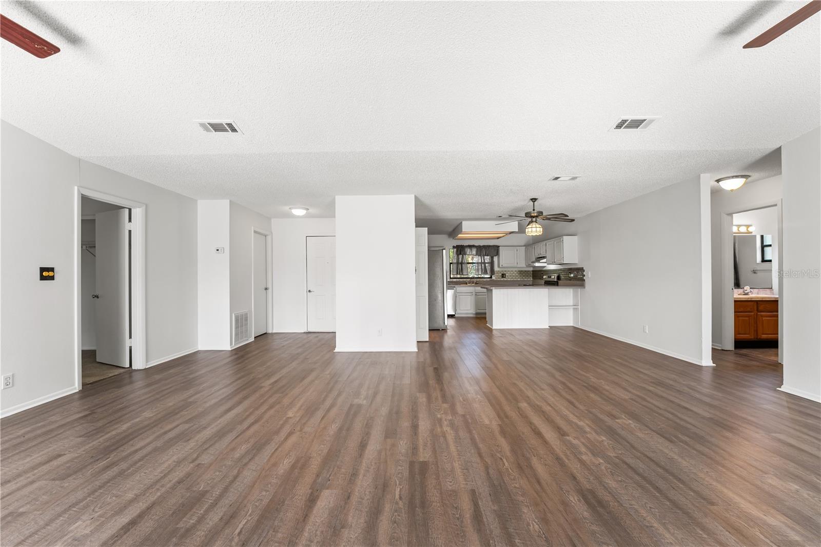 Image 16 of 42 For 1189 Rib Avenue