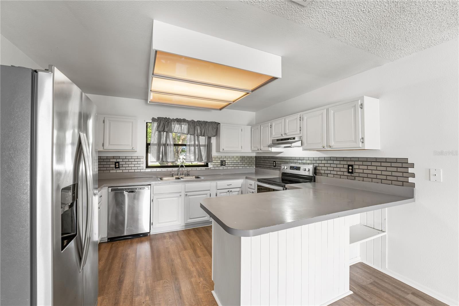 Image 18 of 42 For 1189 Rib Avenue
