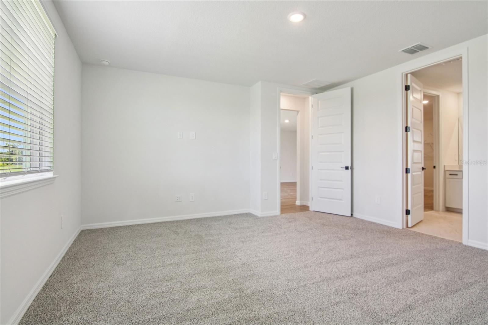Image 8 of 32 For 1780 Draughton Drive