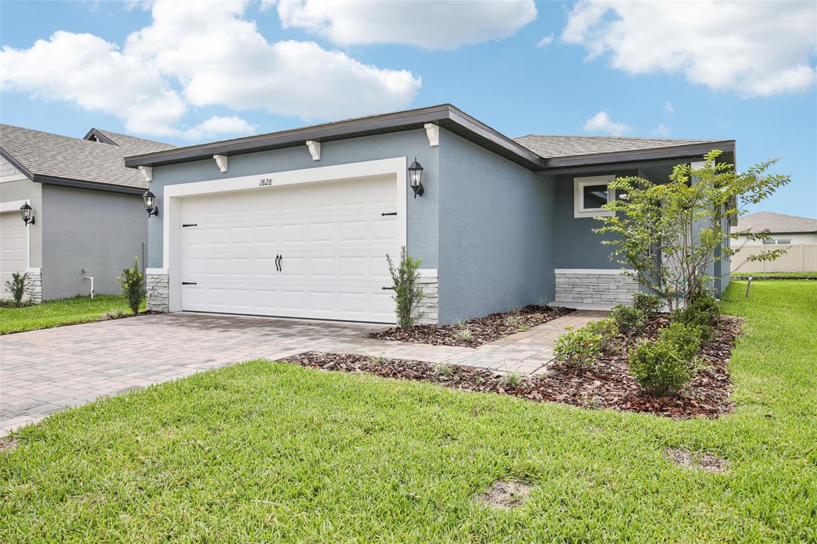 Image 11 of 33 For 1828 Brekey Way