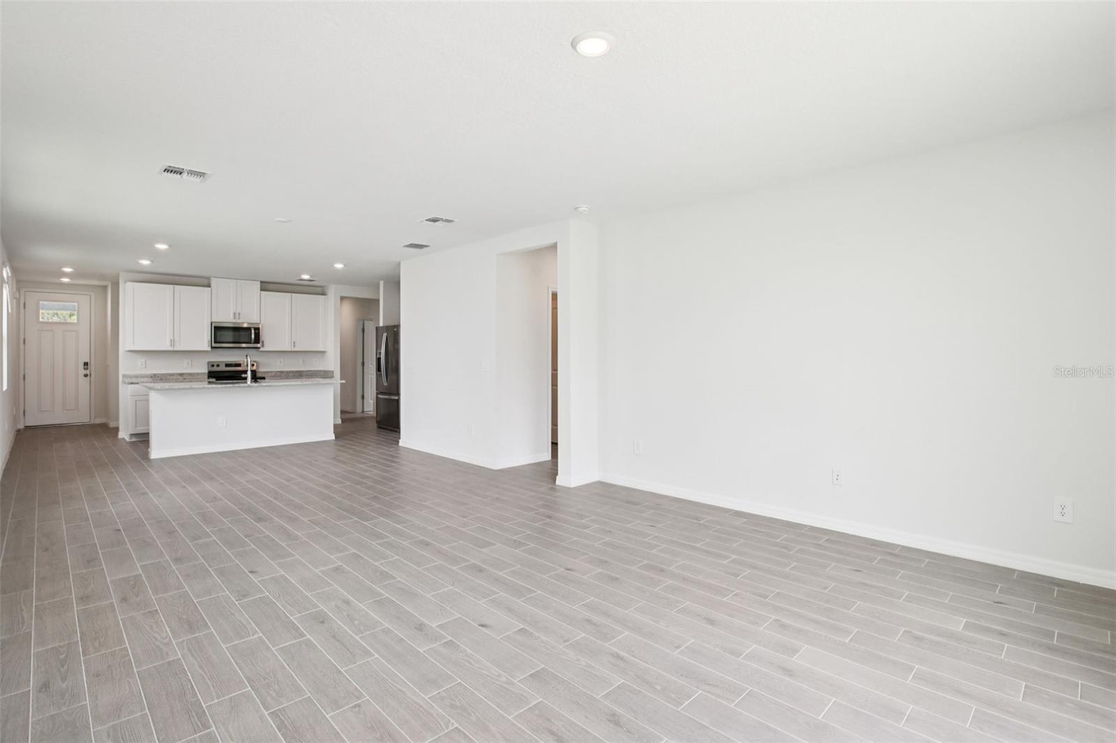 Image 16 of 33 For 1828 Brekey Way