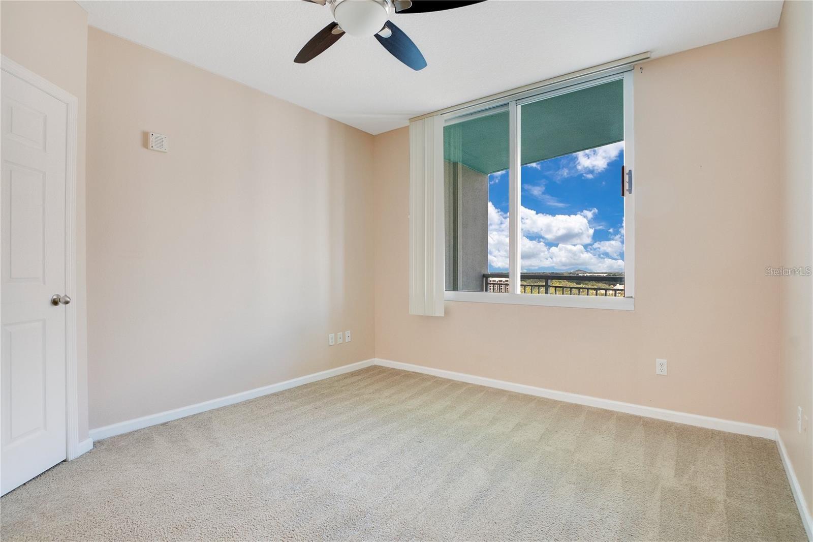 Image 13 of 38 For 322 Central Boulevard 1214