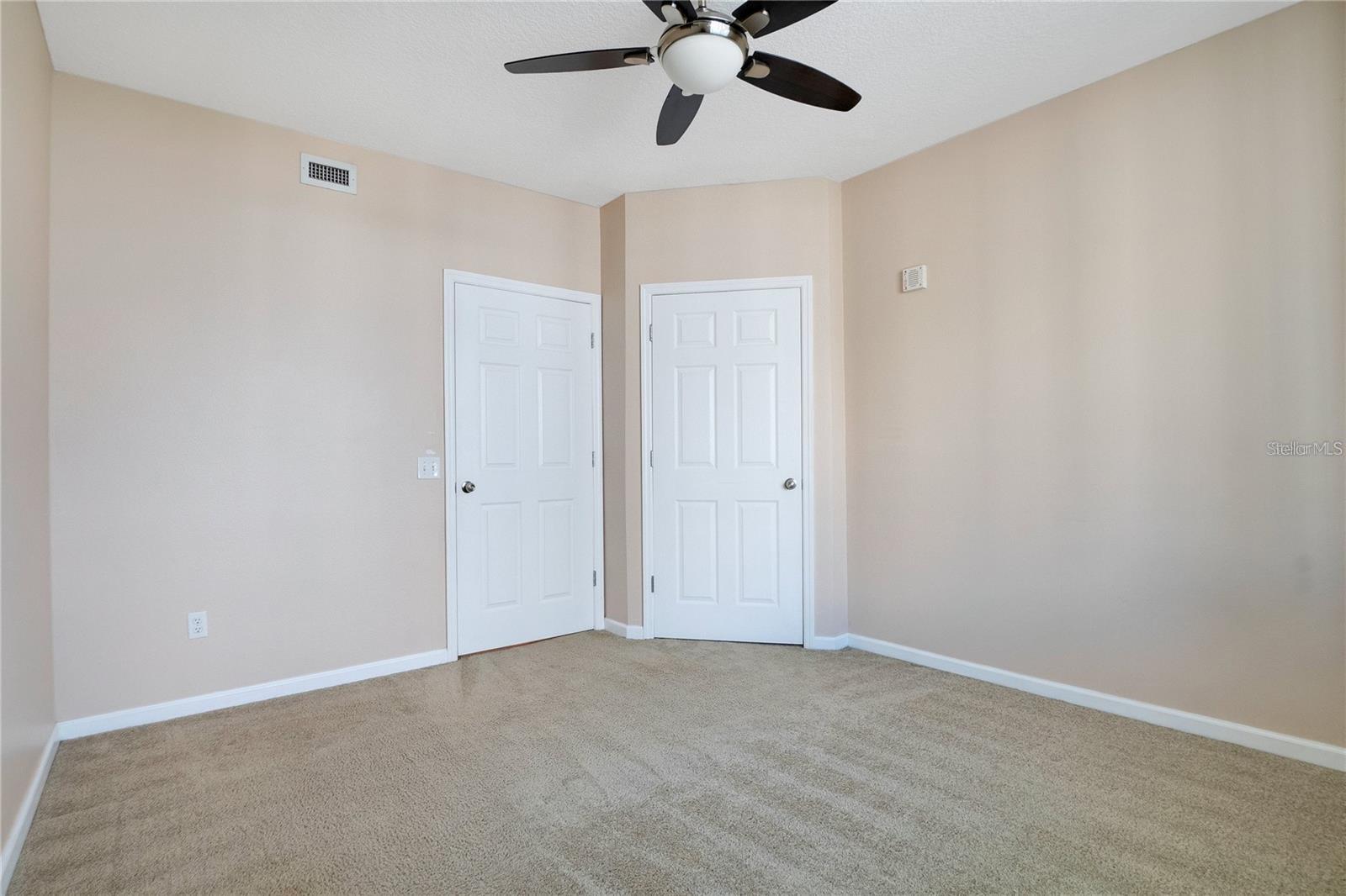 Image 14 of 38 For 322 Central Boulevard 1214
