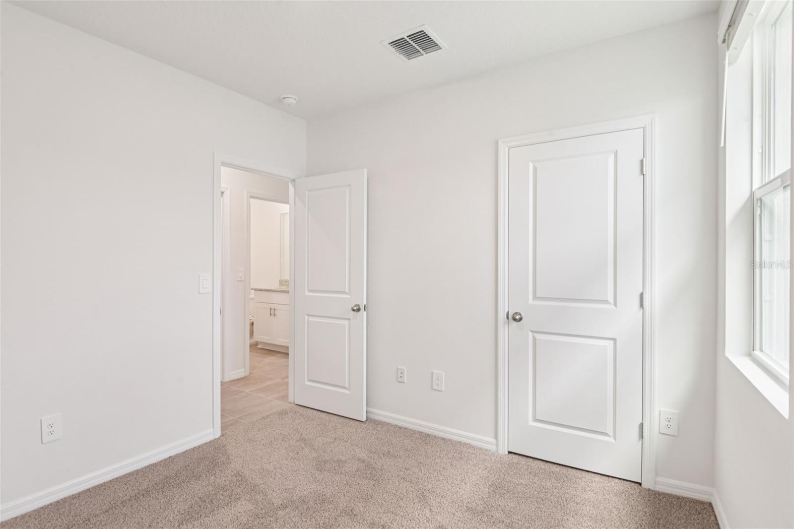 Image 25 of 28 For 1847 Brekey Way