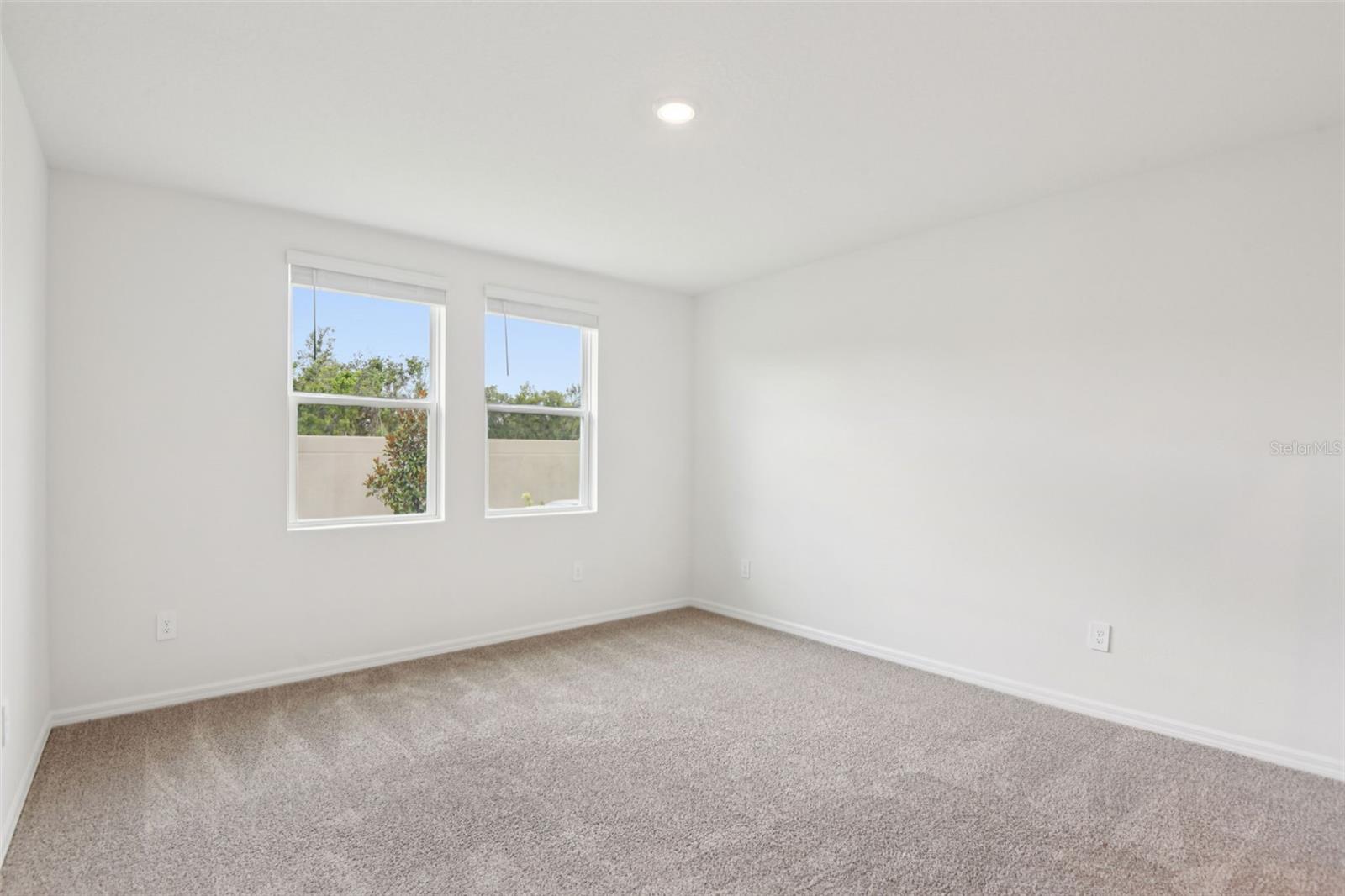 Image 8 of 28 For 1847 Brekey Way