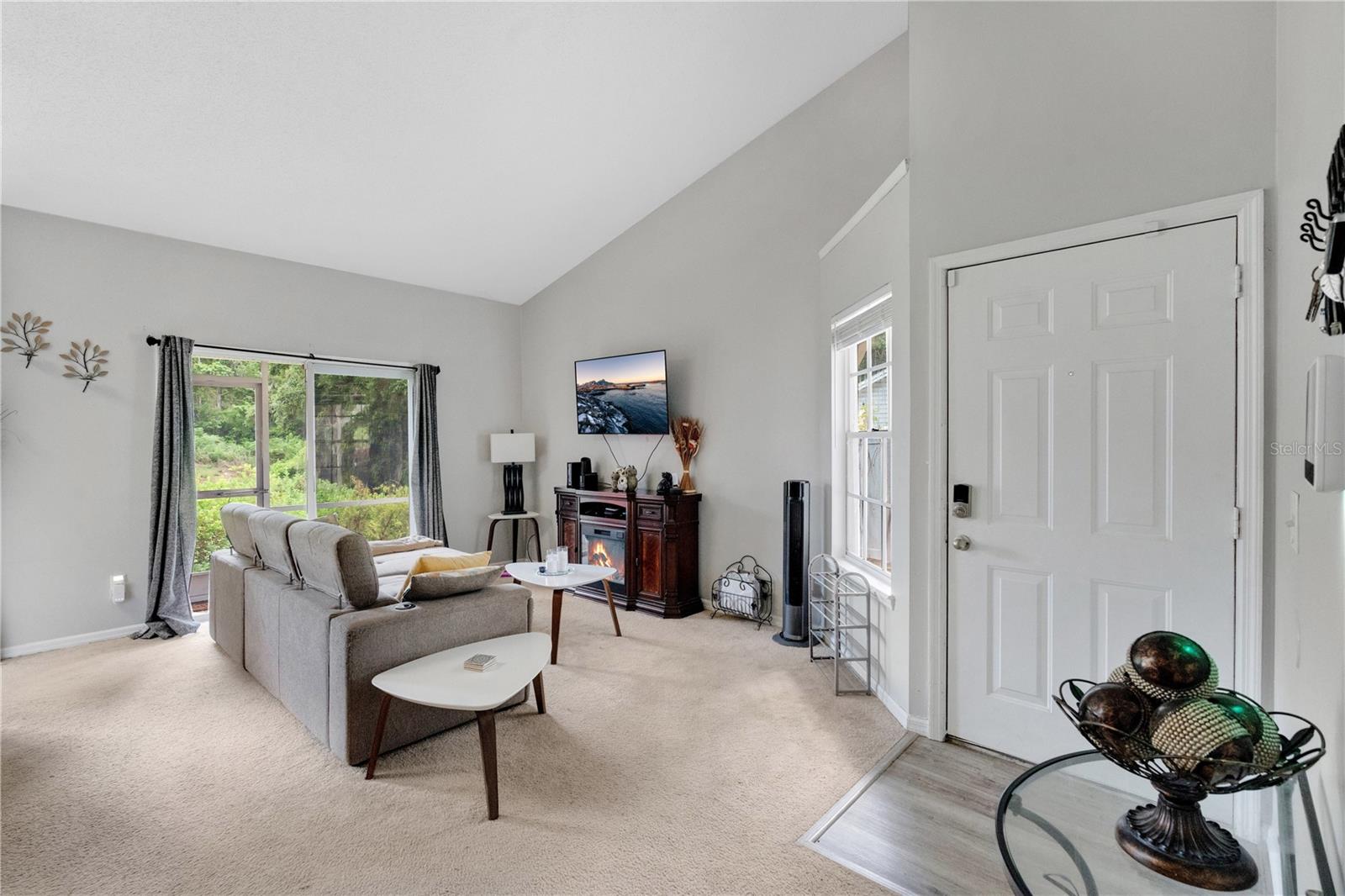 Image 5 of 21 For 9616 River Walk Court