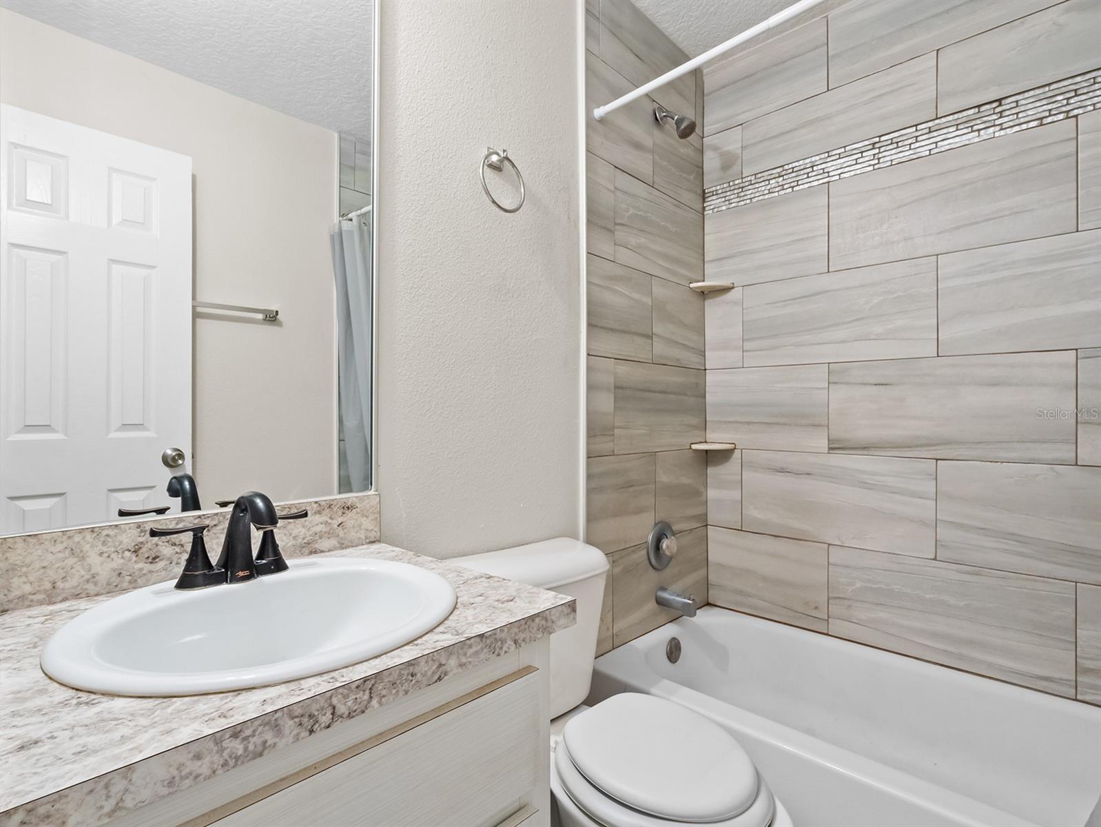 Image 10 of 21 For 4546 Malibu Street