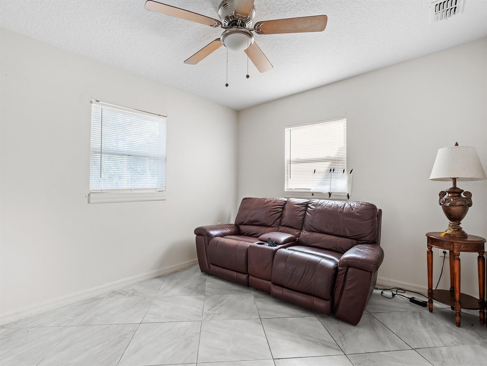 Image 13 of 21 For 4546 Malibu Street