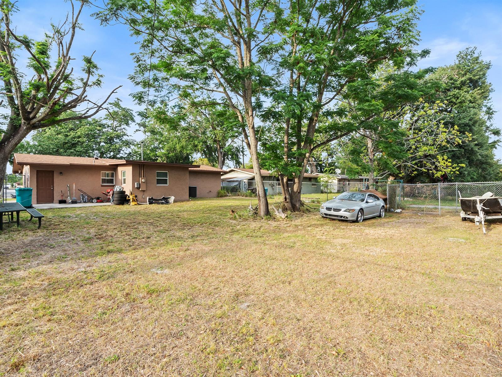 Image 3 of 21 For 4546 Malibu Street