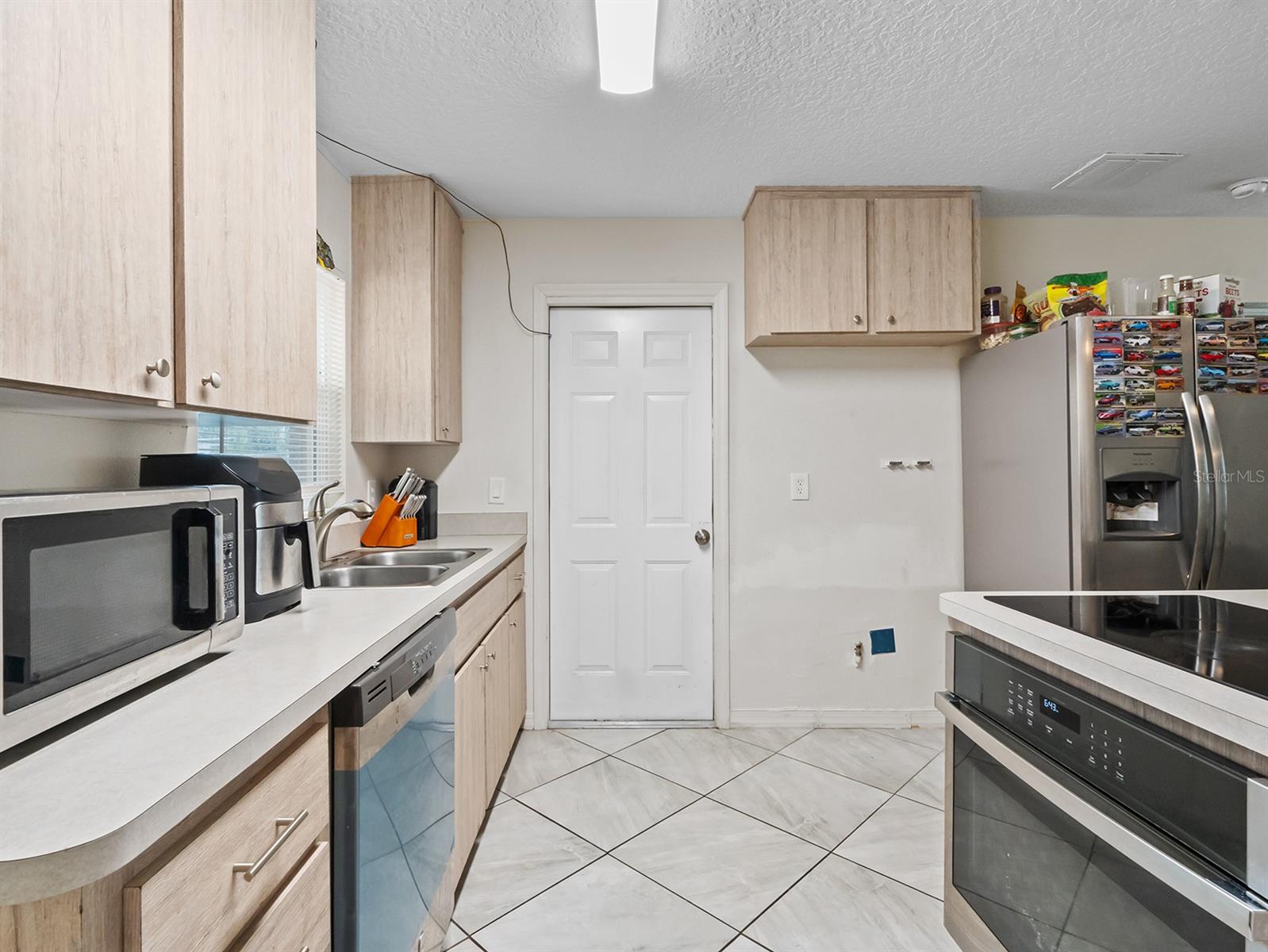 Image 7 of 21 For 4546 Malibu Street