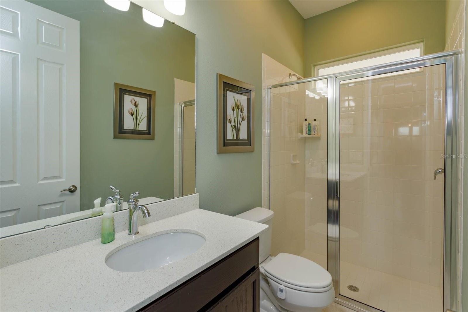 Image 21 of 36 For 14830 Winkfield Court