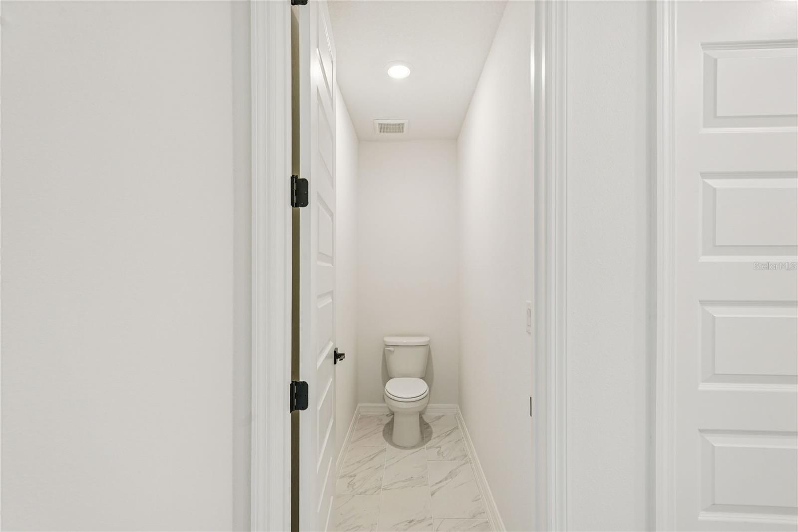 Image 11 of 37 For 13828 Richland Gulf Circle