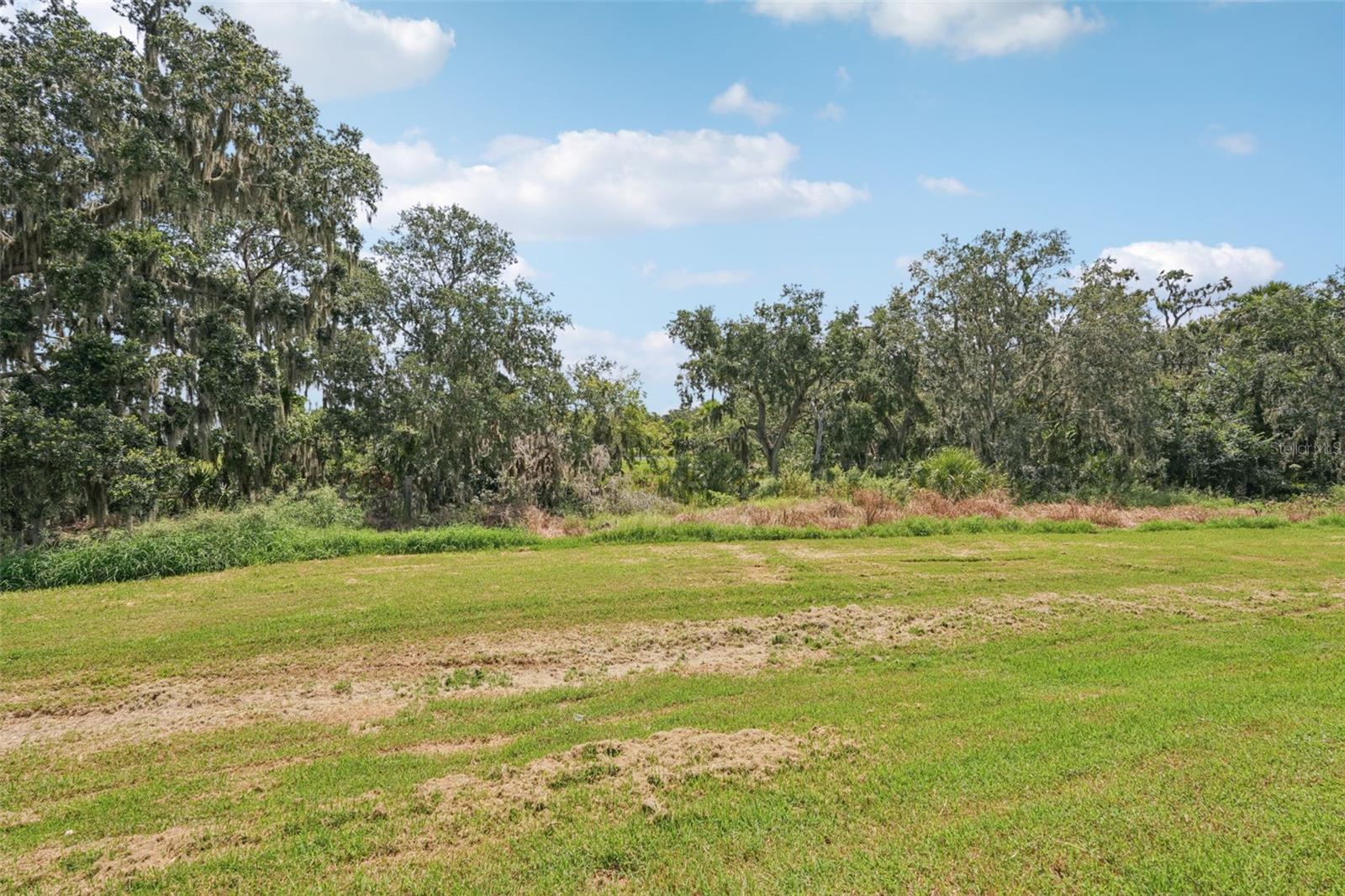 Image 14 of 37 For 13828 Richland Gulf Circle