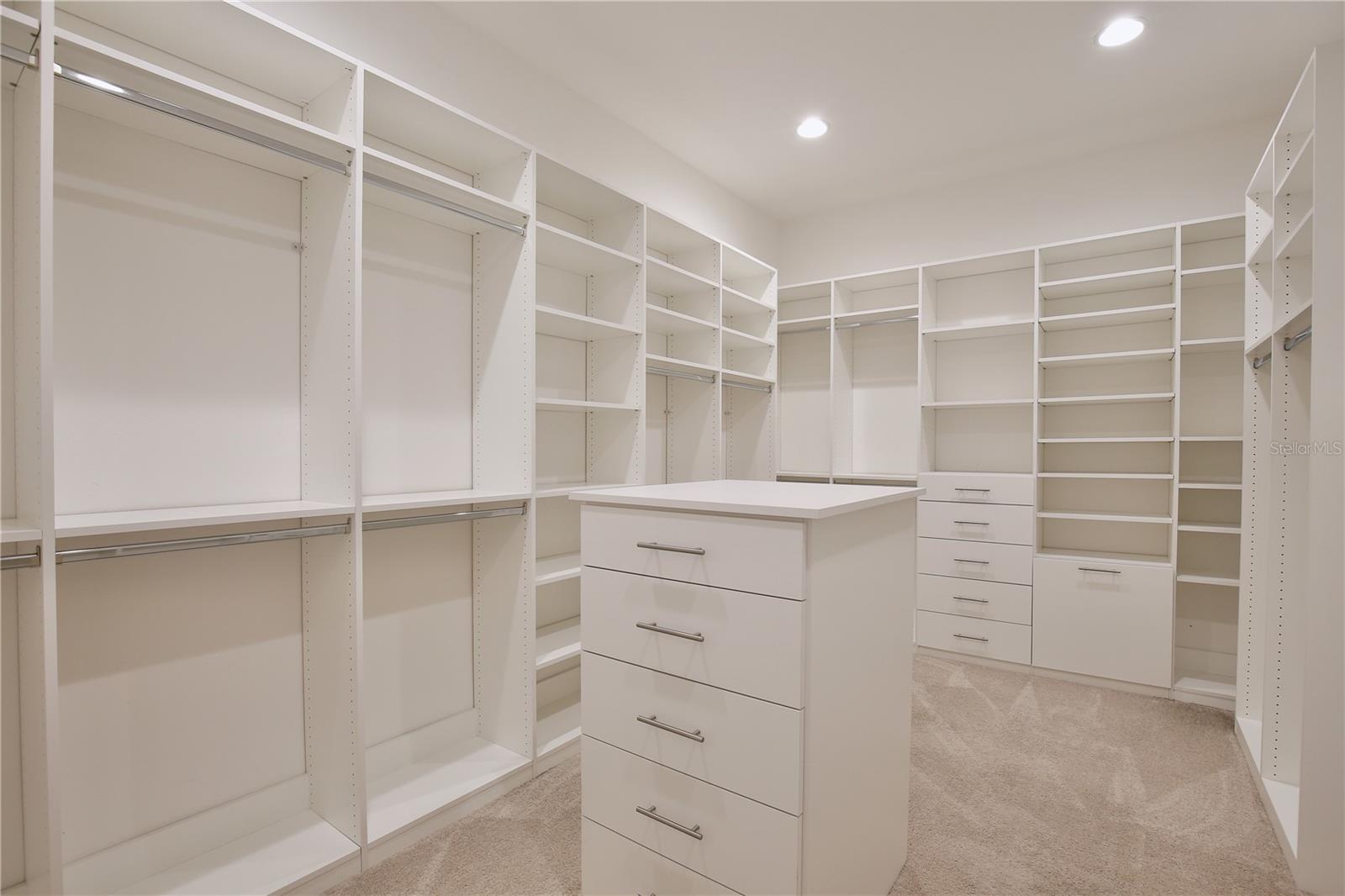Image 18 of 42 For 13190 Alderley Drive
