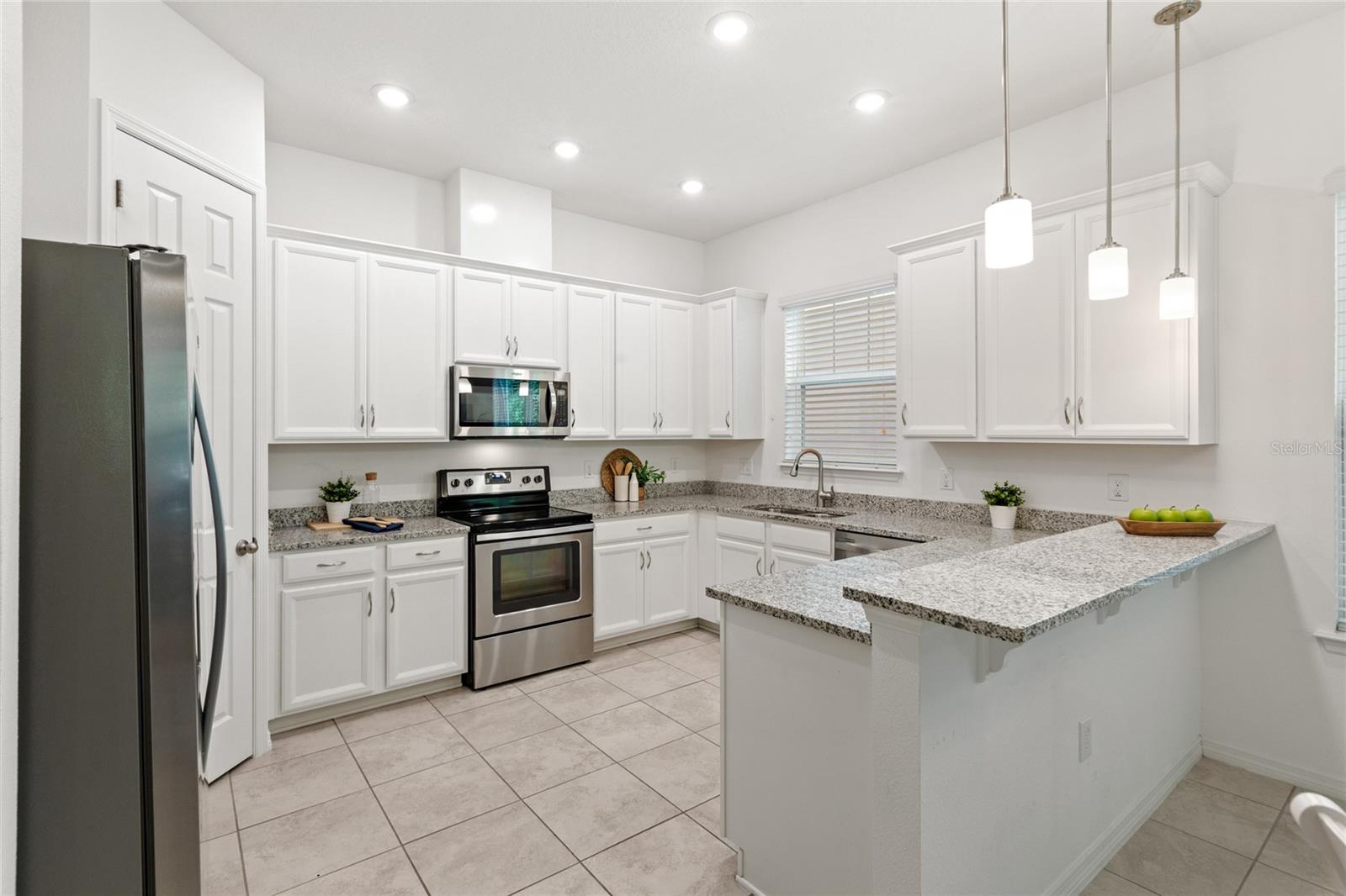 Image 10 of 36 For 9425 Holliston Creek Place