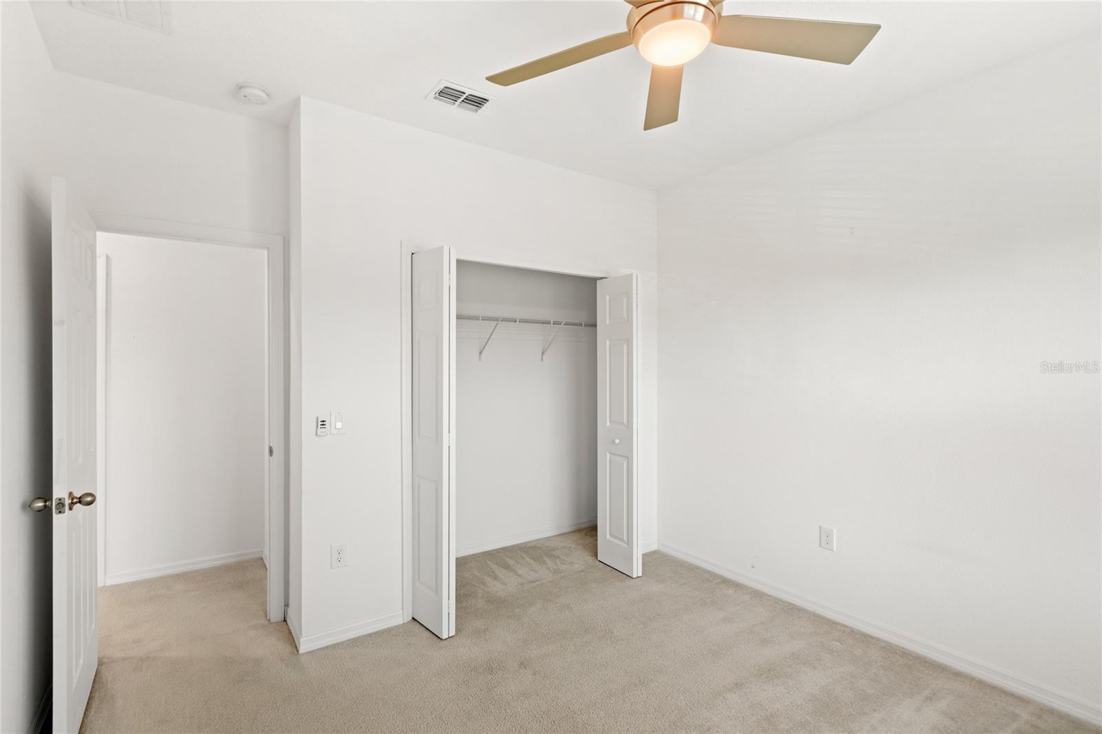 Image 20 of 36 For 9425 Holliston Creek Place