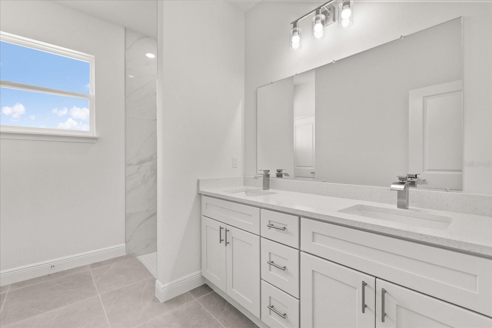 Listing photo id 18 for 3863 Galleon Street