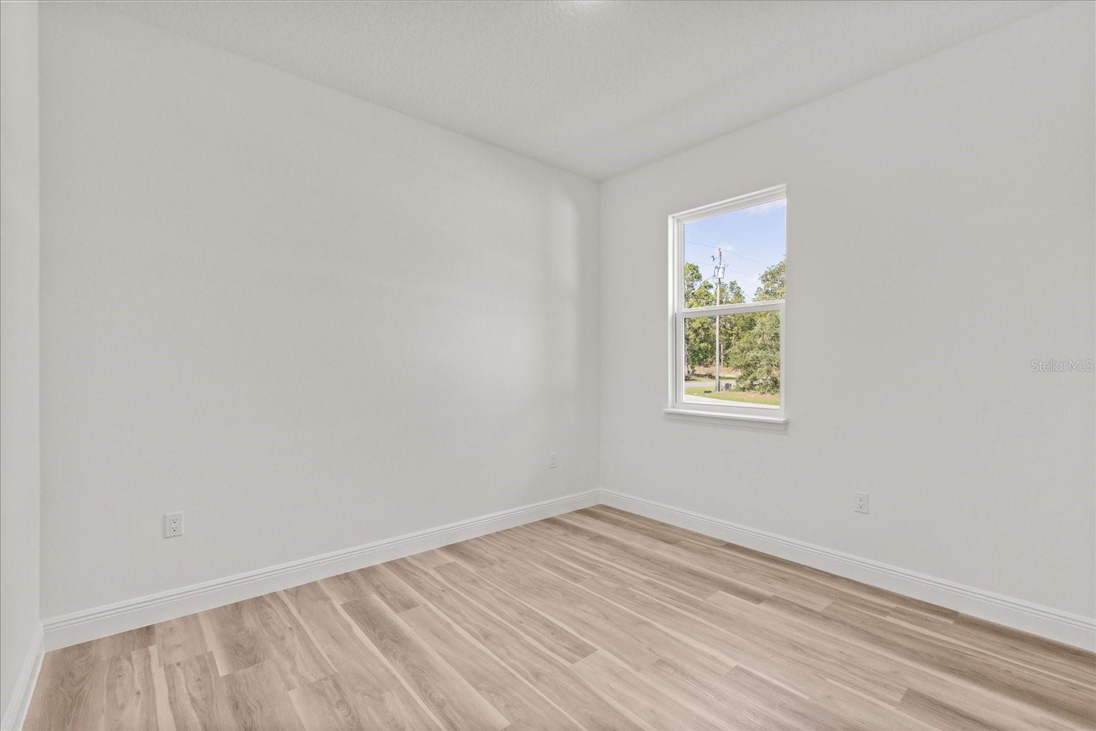 Listing photo id 21 for 3863 Galleon Street