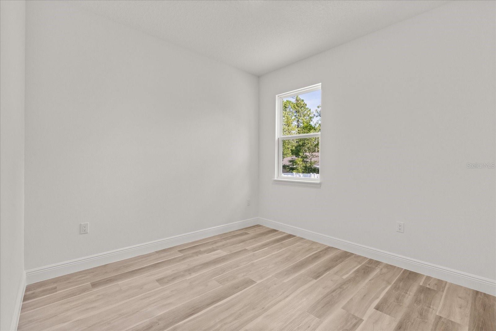 Listing photo id 24 for 3863 Galleon Street