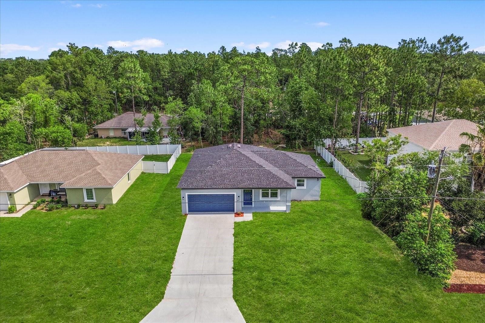 Listing photo id 29 for 3863 Galleon Street