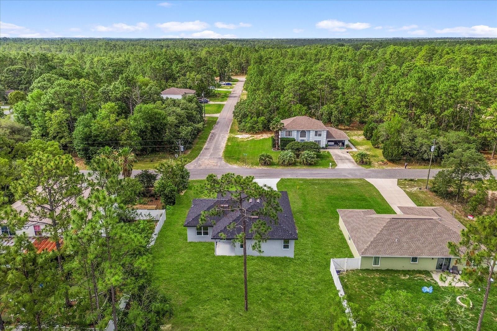 Listing photo id 32 for 3863 Galleon Street