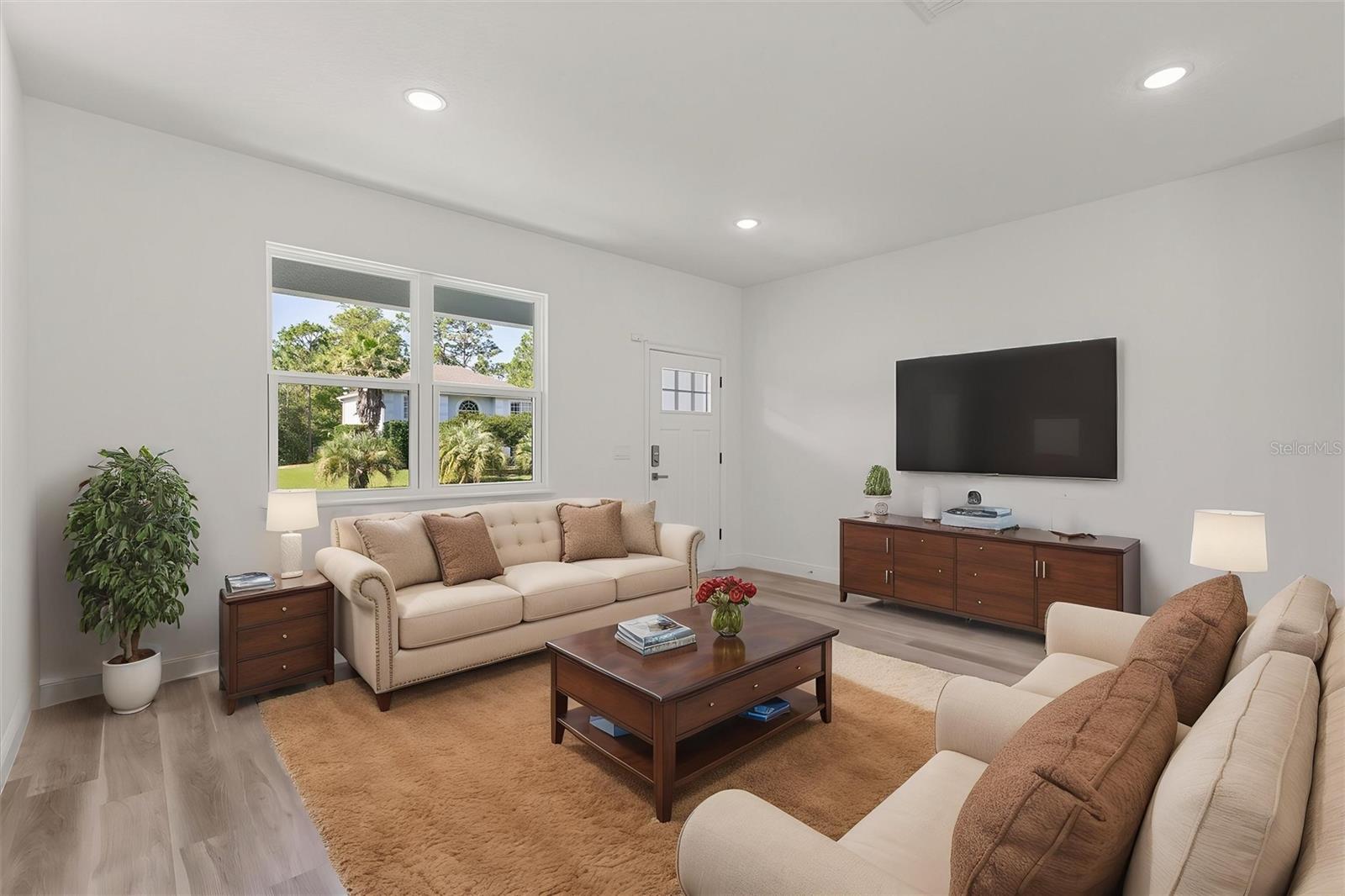 Listing photo id 5 for 3863 Galleon Street