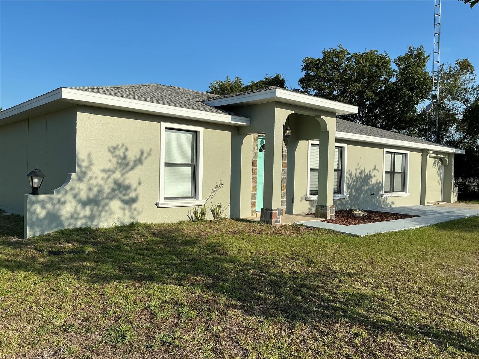Image 3 of 49 For 15144 27th Ct Court