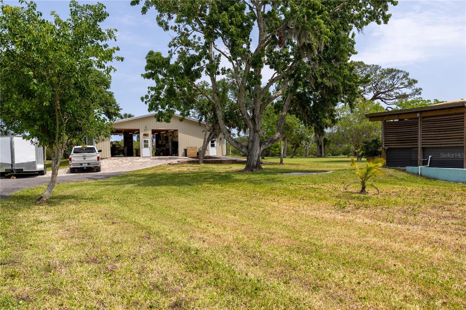 Image 31 of 52 For 775 Bay Drive
