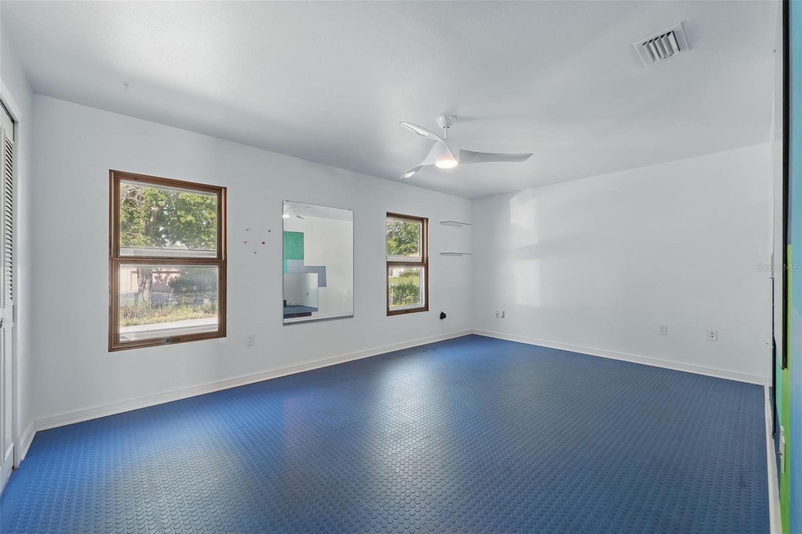 Image 15 of 44 For 6327 Ridgeberry Drive