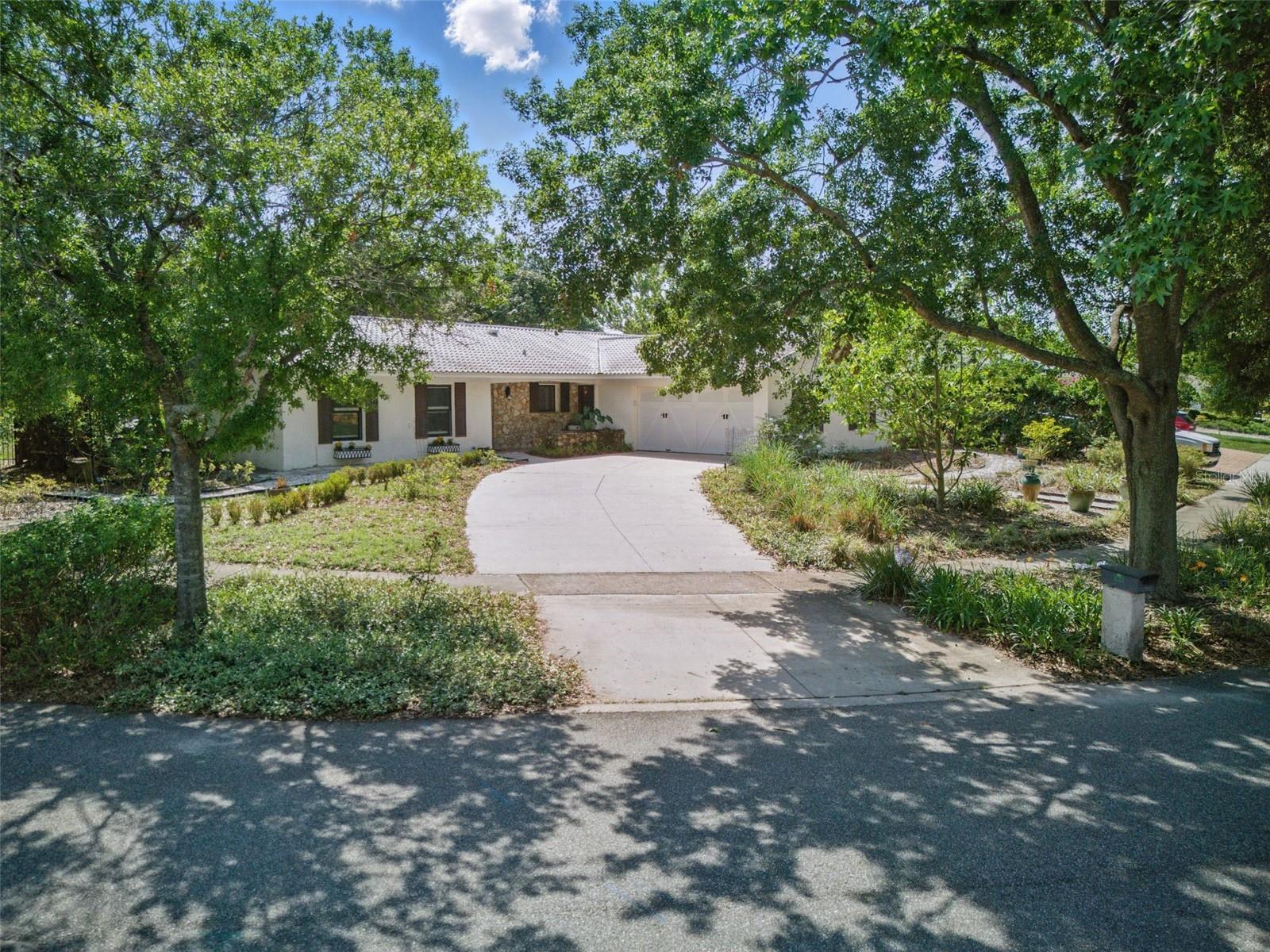 Image 36 of 44 For 6327 Ridgeberry Drive