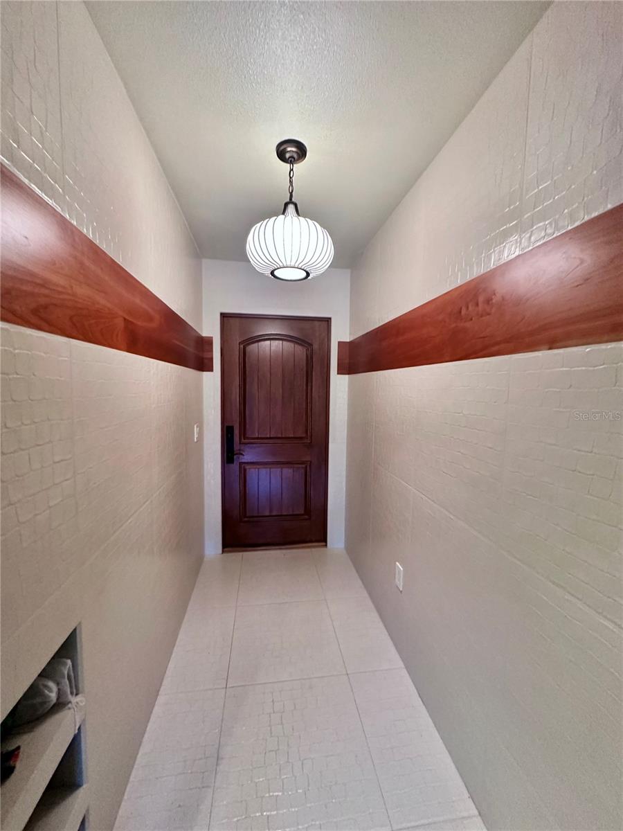 Image 8 of 44 For 6327 Ridgeberry Drive