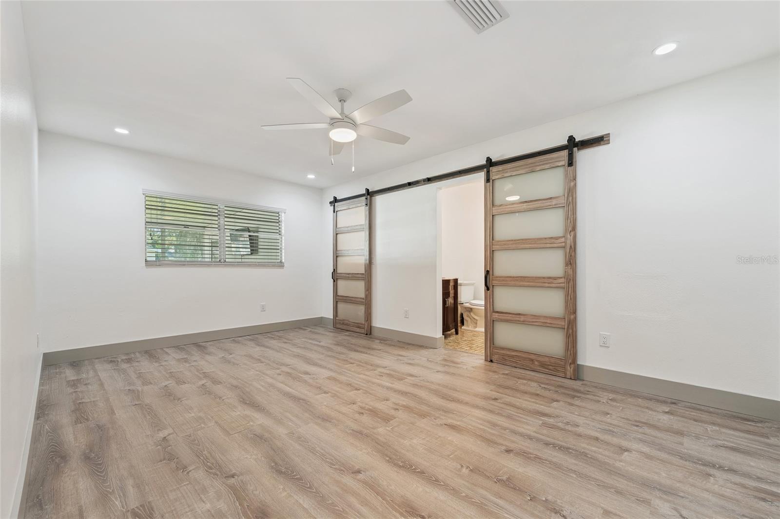 Image 15 of 38 For 1623 Cumbie Avenue