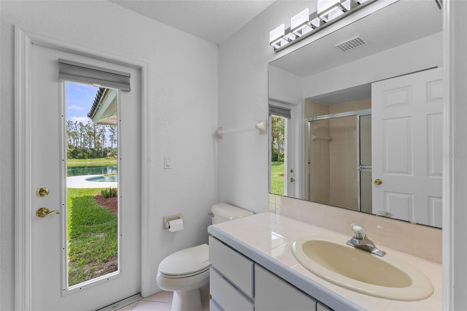 Image 17 of 34 For 12508 Lake Denise Boulevard