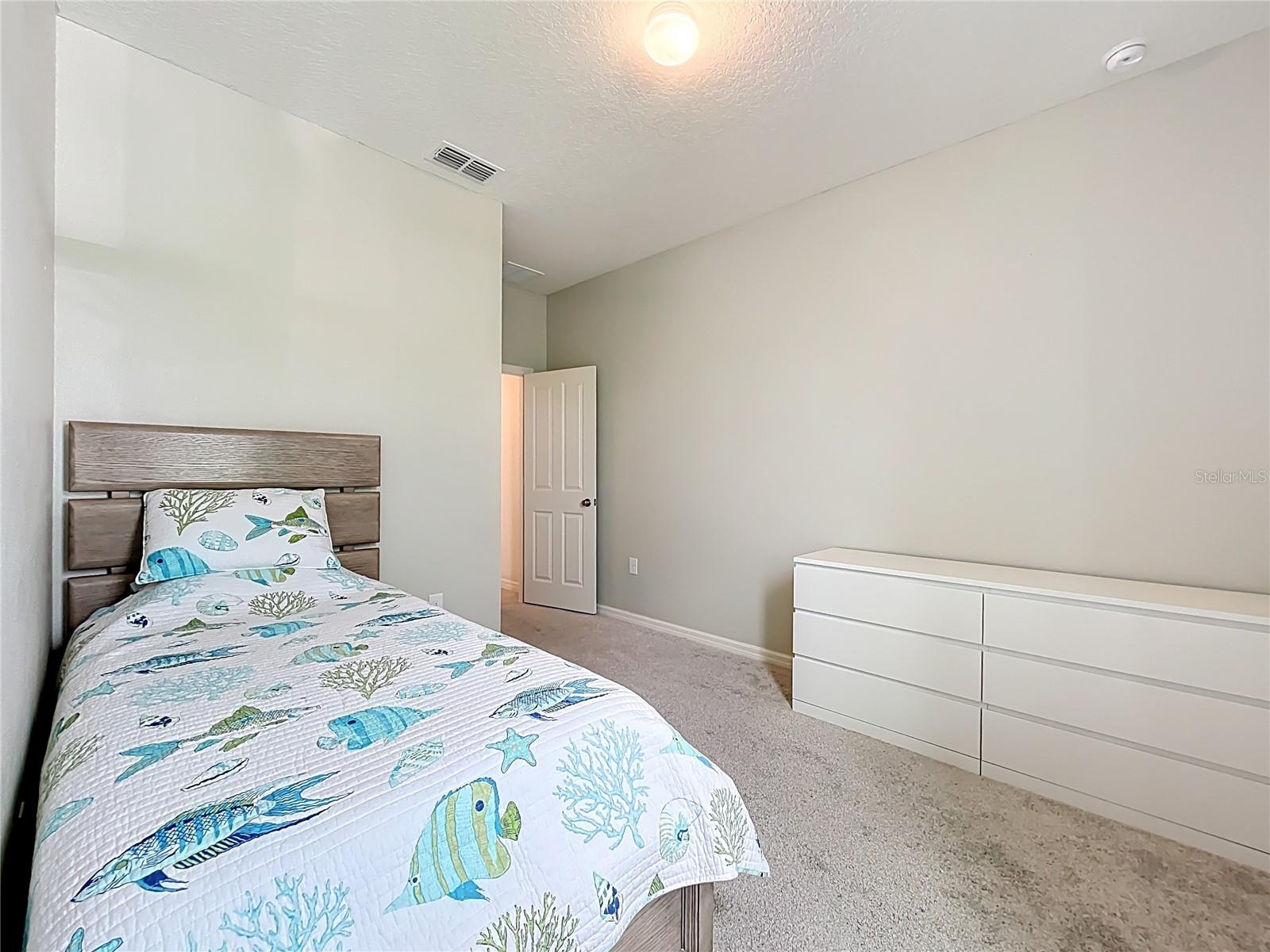Image 15 of 22 For 15865 Bradicks Court