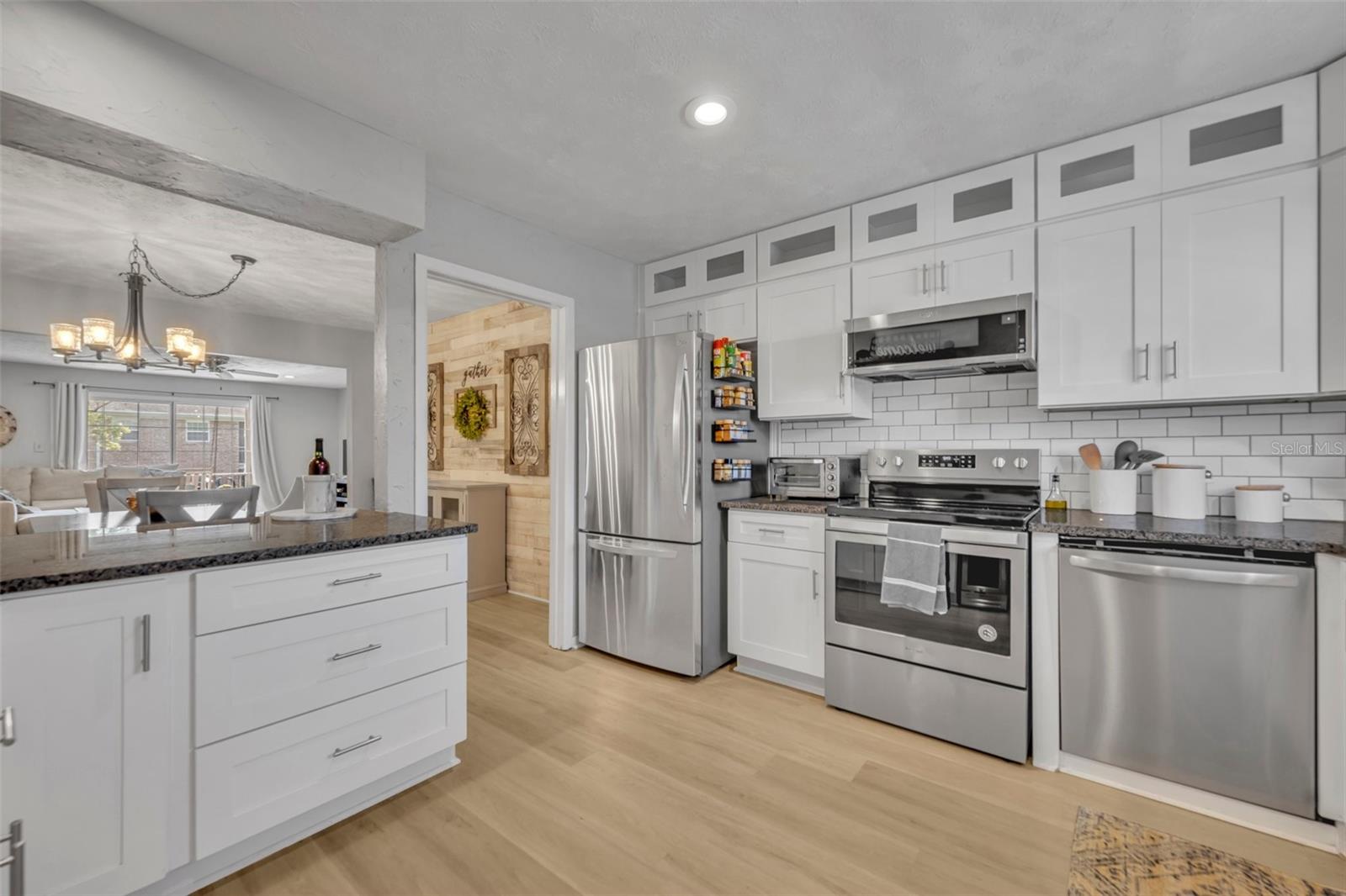 Image 6 of 24 For 4306 Lake Underhill Road C