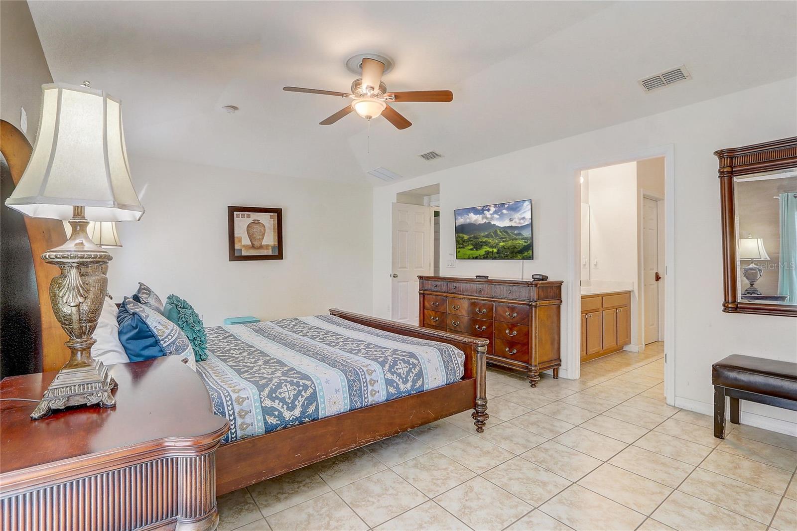Image 16 of 63 For 927 Orange Cosmos Boulevard