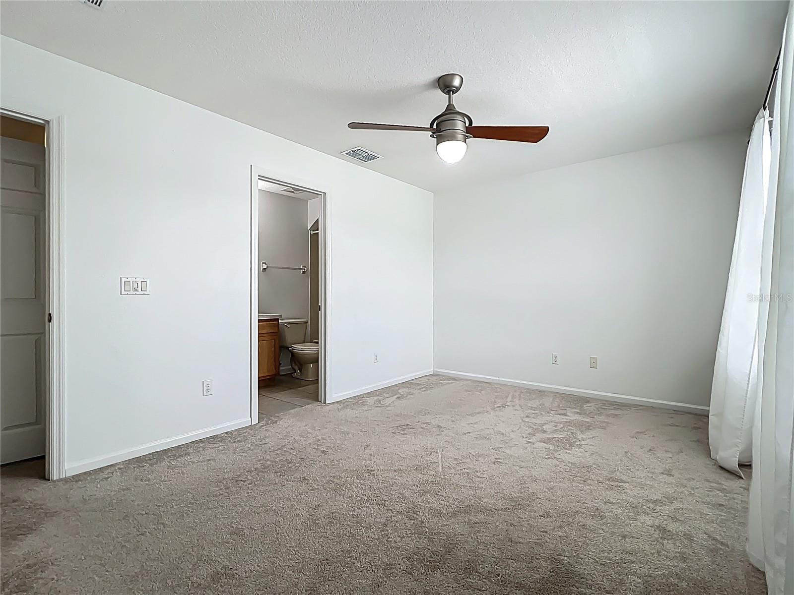Image 25 of 97 For 16724 Cedar Crest Drive