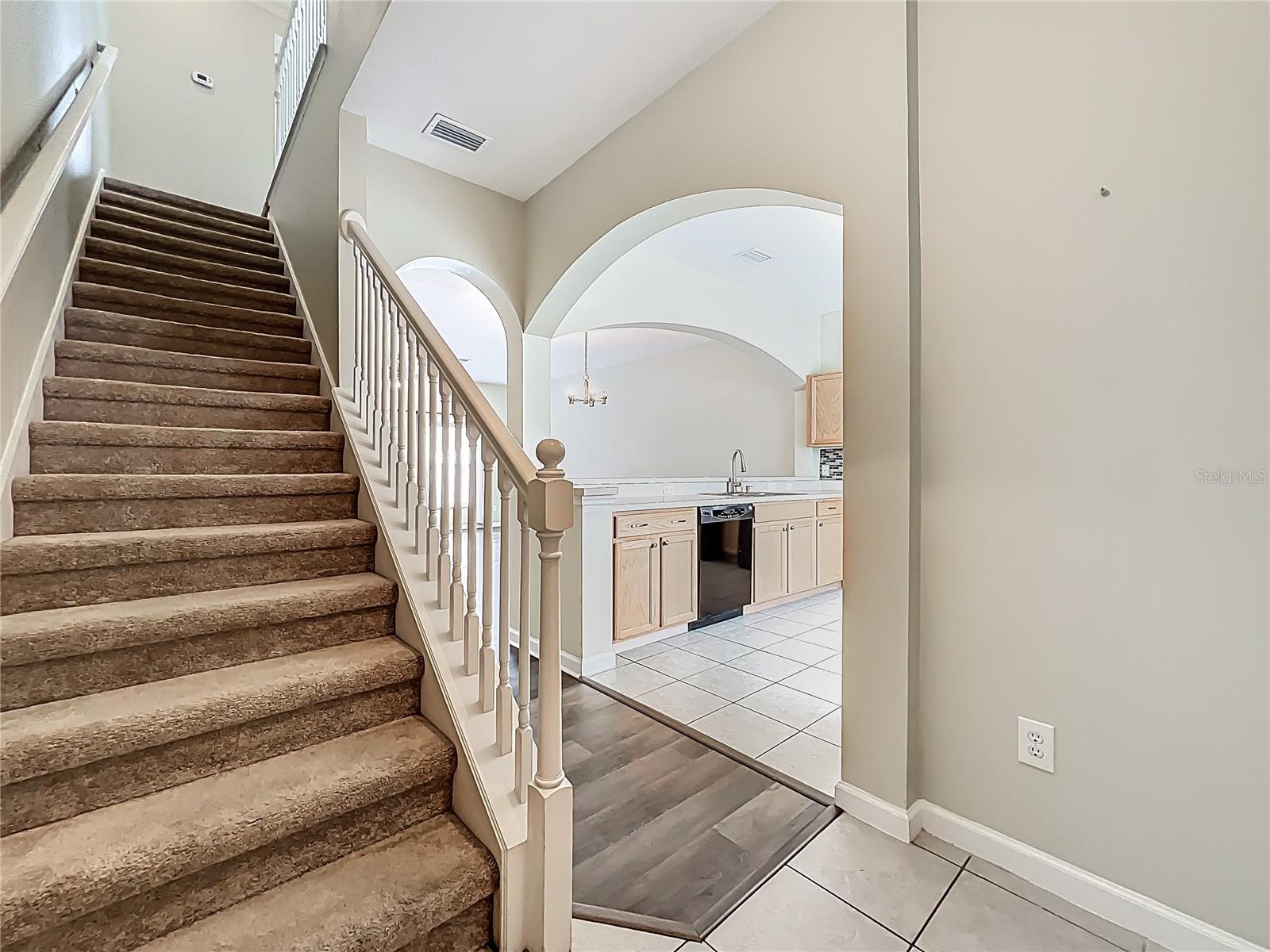 Image 4 of 97 For 16724 Cedar Crest Drive