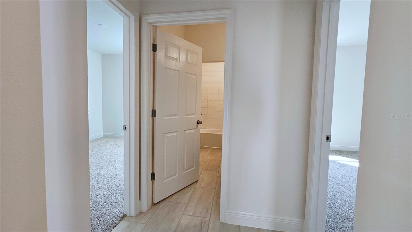 Image 8 of 43 For 7831 Syracuse Drive