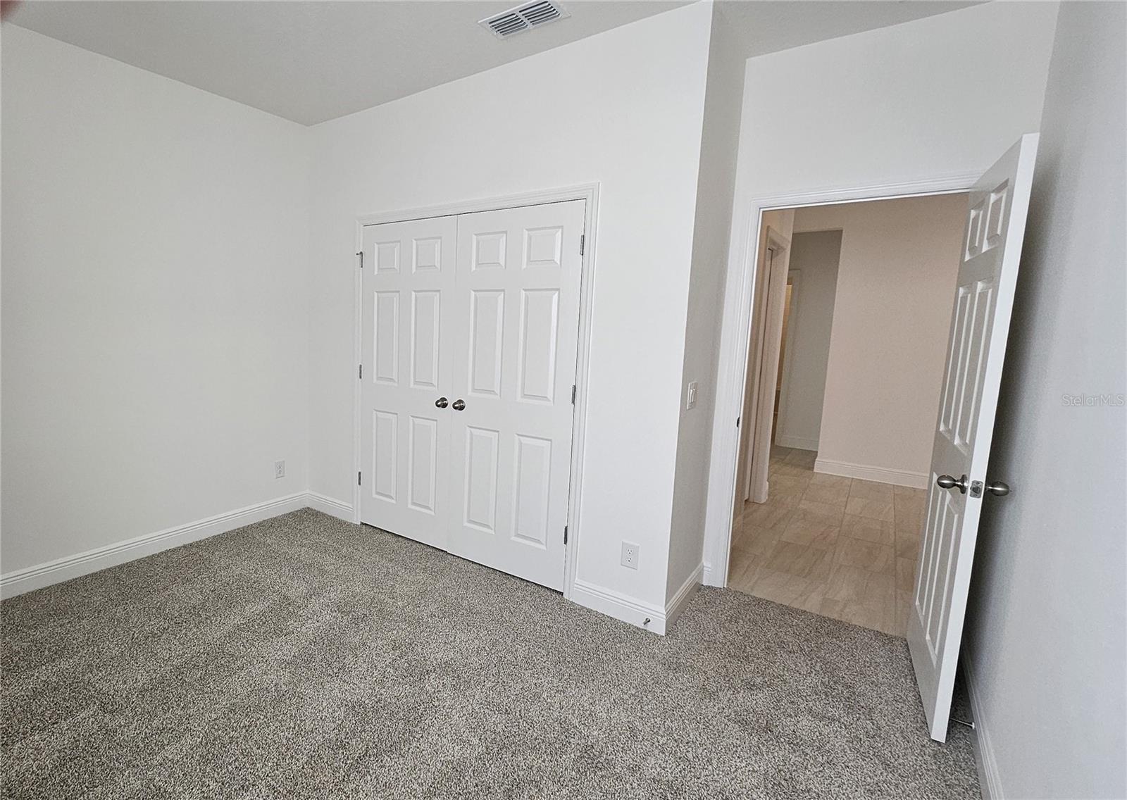 Image 9 of 43 For 7831 Syracuse Drive