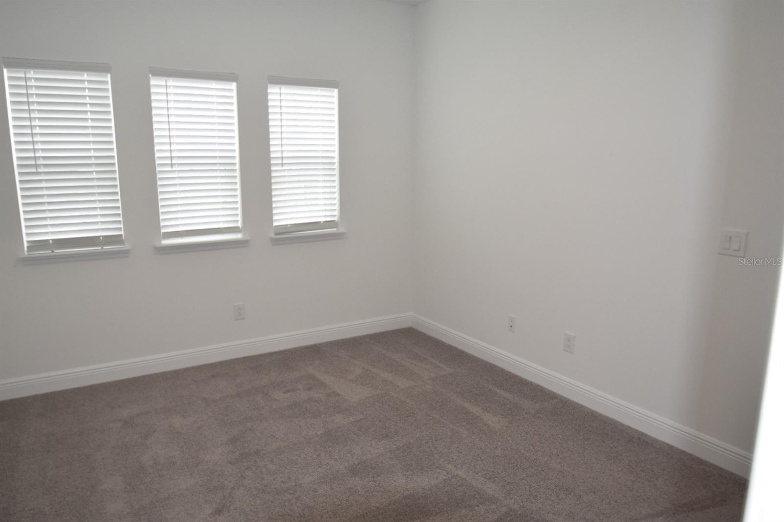Image 29 of 31 For 13204 Kocher Way