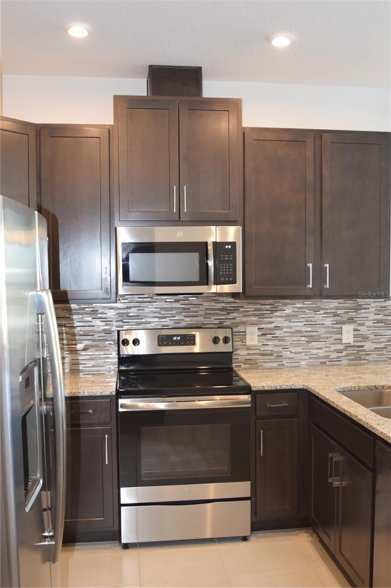 Image 6 of 31 For 13204 Kocher Way