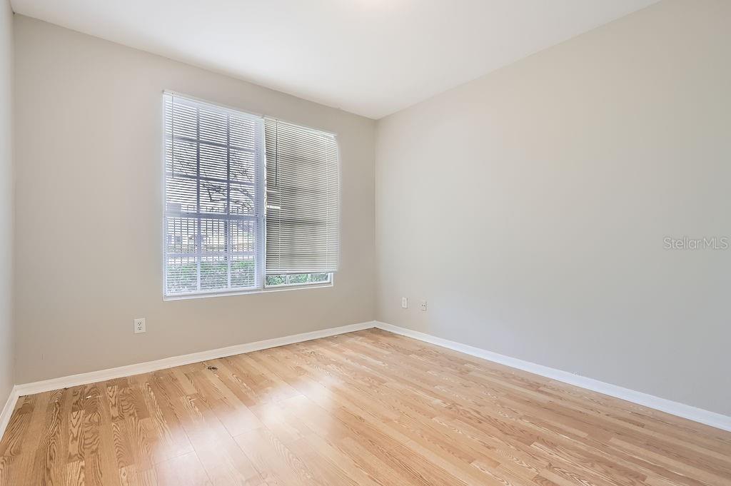 Image 5 of 11 For 6340 Raleigh Street 1002
