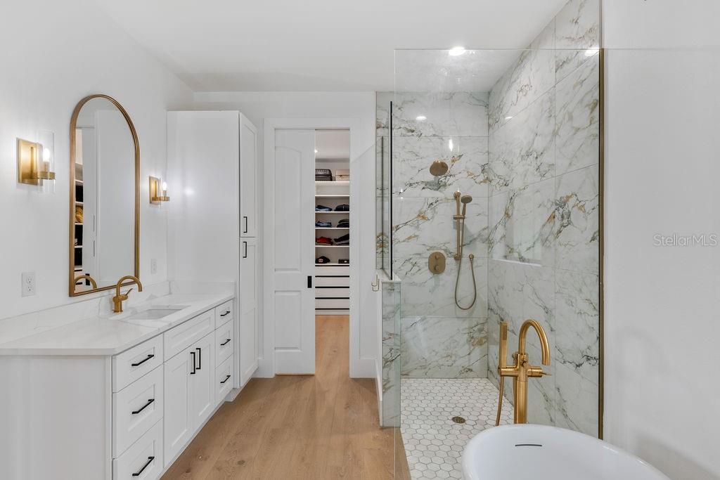 Image 13 of 23 For 5237 Haverill Drive