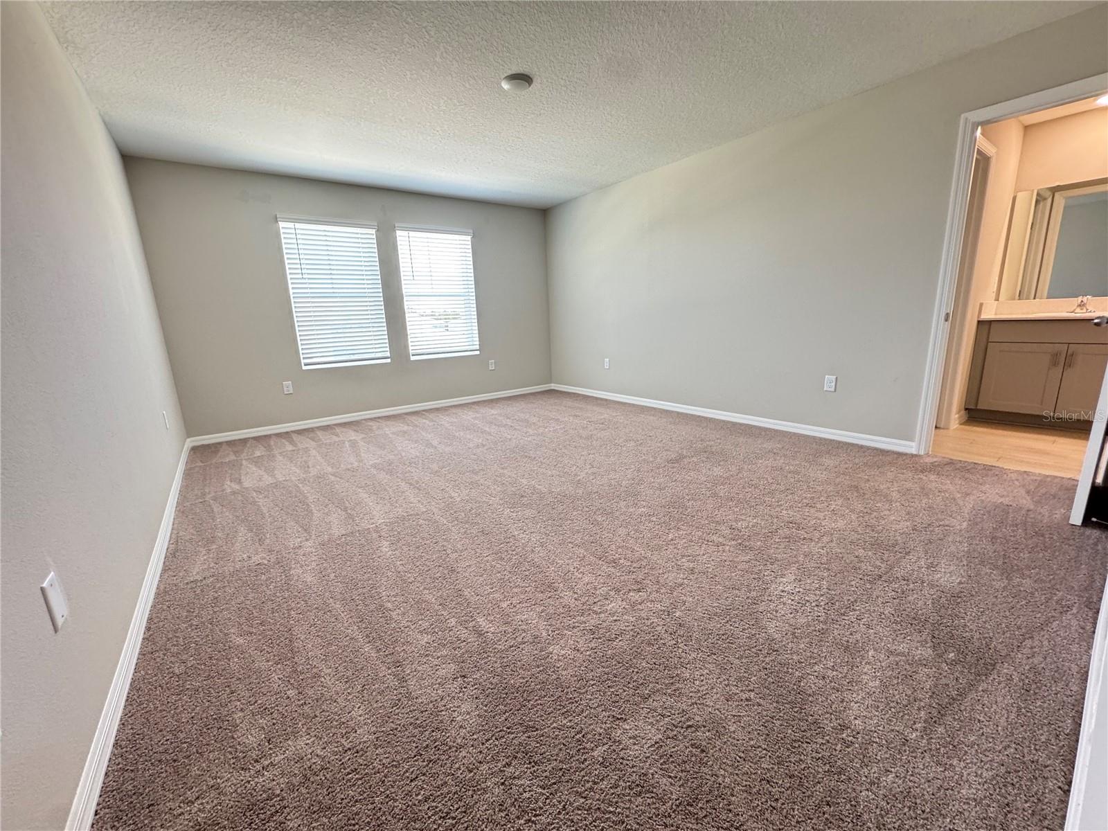 Image 13 of 21 For 5024 Starboard Street